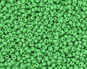 Cuentas de vidrio checo verde opaco mate 6/0, 20 gramos (6CS313)