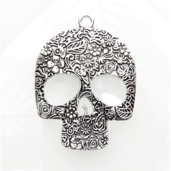 Large Floral Textured Skull Antique Silver 66x49x6mm Alloy Metal Focal Pendant - Qty 1 (MB330)