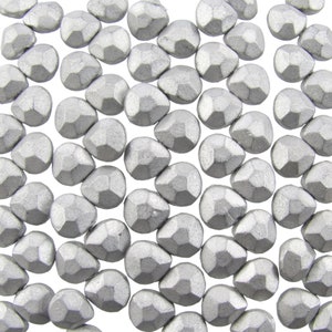 10 x 9 mm facettierte gebürstete silber Tschechische Glas Briolett Tropfen Perlen - Qty 15 (DRP57)