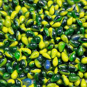 9 x 6 mm mehrfarbige Lagunen tschechische Glastropfenperlen - Qty 40 (SLDRP28)