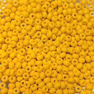 32/0 Opaque Yellow Czech Glass Seed Beads 20 Grams (32CS106)