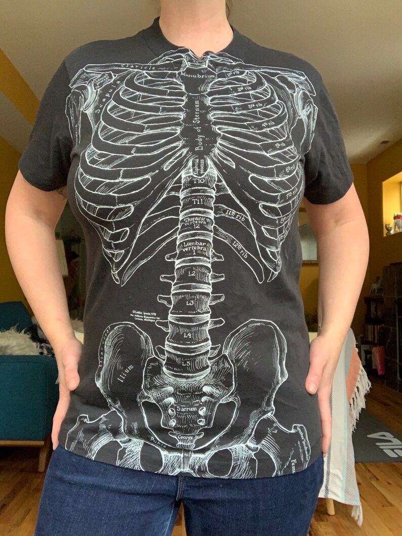 Vintage 70s Leslie Arwin double sided skeleton anatomy medical bones single stitch sneakers tee