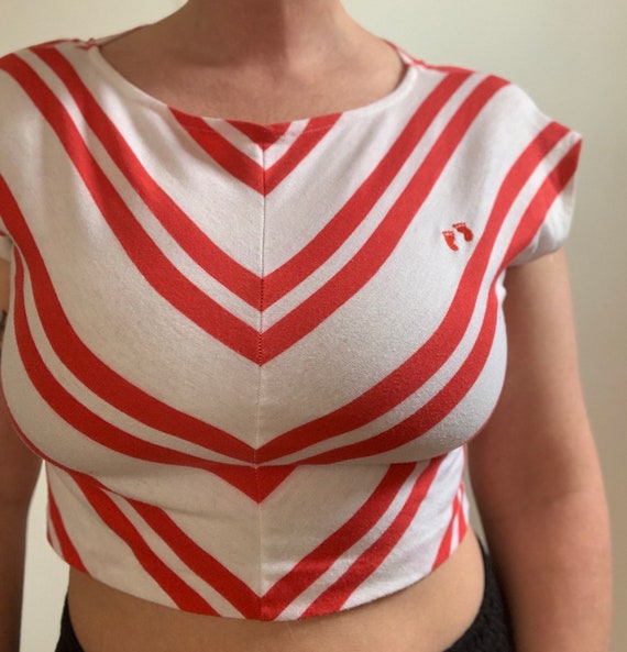 Vintage red and white m striped crop top by Hang … - image 7