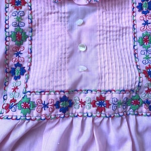 Vintage 60s 70s light pastel pink floral embroidered ruffled collar baby doll nightgown