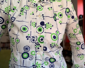 Blusa vintage de los años 60 y 70 hecha a mano con estampado psicodélico