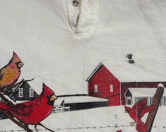 Sudadera vintage de los 90 con estampado gráfico: Cardenal, ciervo, escena de granja invernal.