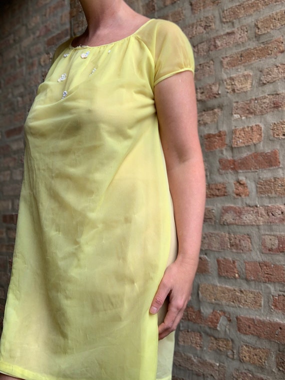60s mod twiggy style yellow nightgown - image 6