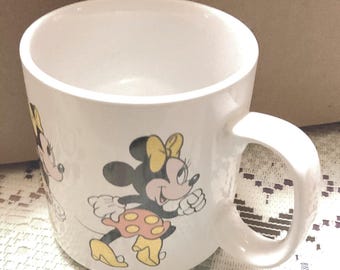 Disney Minnie Mouse coffee mug