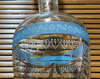 Hand blown glass decanter with glass stopper