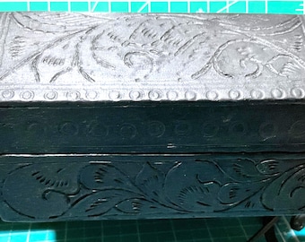 Black primitive made trinket wooden box with etched design —vintage