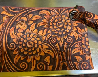 Large clutch/ wristlet purse with sunflower details