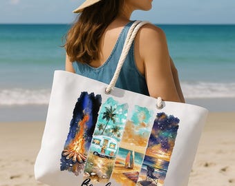 Puede incluir: Bolso tote de lona blanca con asas de cuerda. Presenta un diseño de acuarela de escenas de playa, incluyendo una fogata, una caravana, palmeras, una tabla de surf y una silla de playa. Las palabras "Beach Vibes" están impresas en la parte inferior.