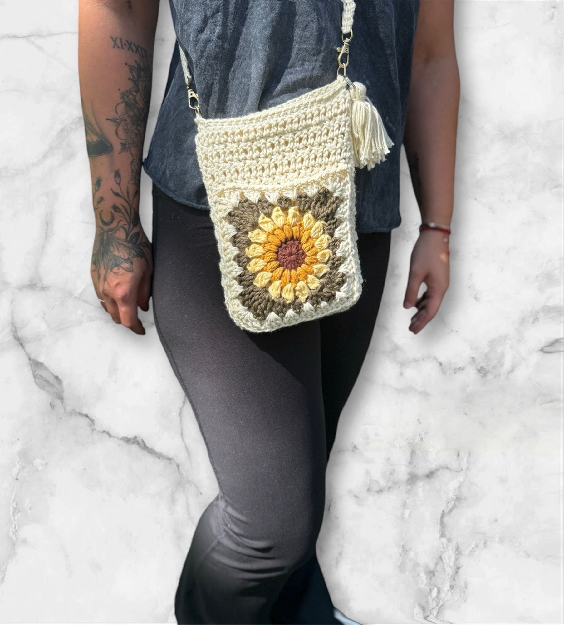 Granny Square Bag | Sidebody Shoulder Bag | Pocket Crochet