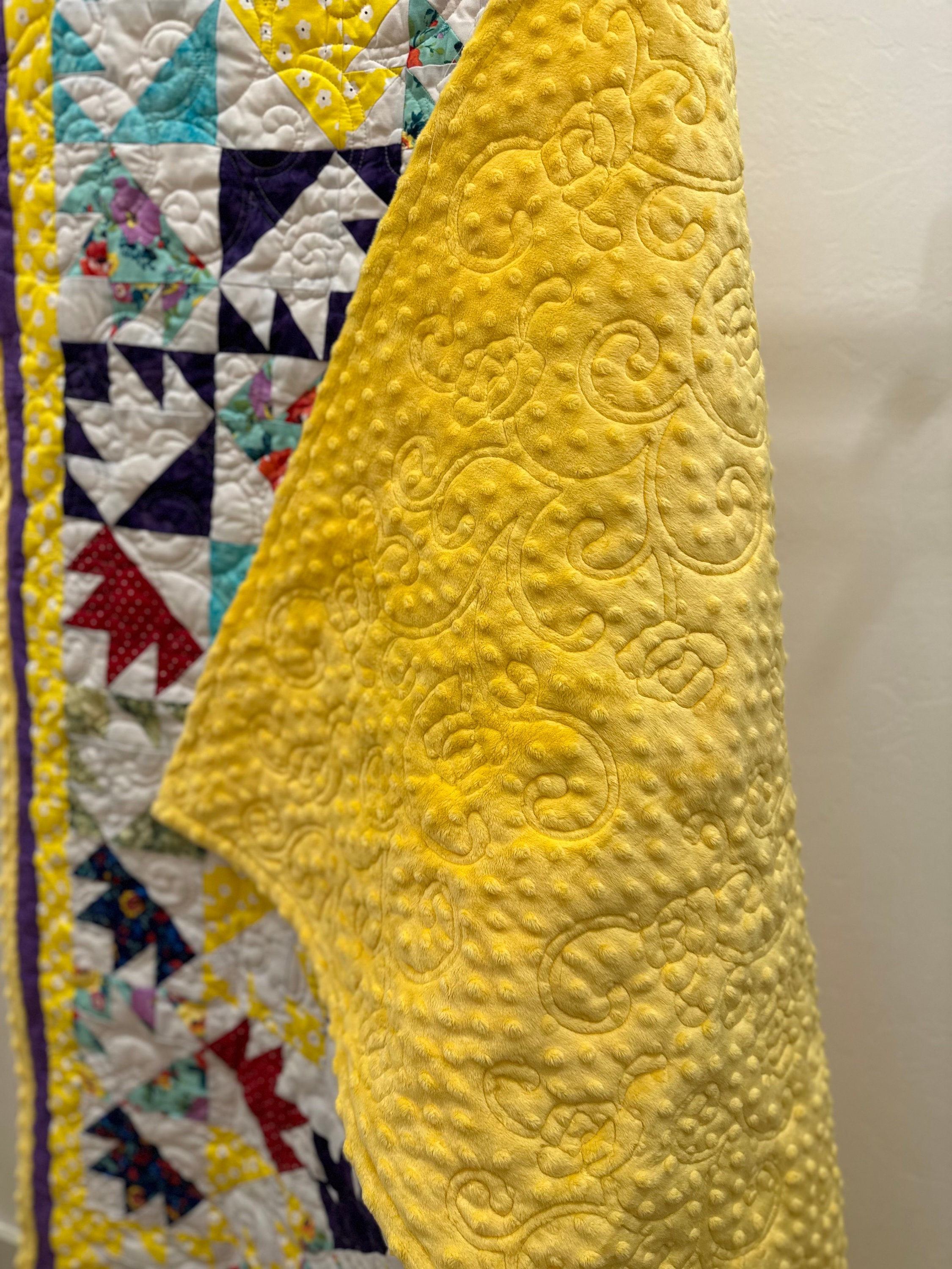 Handmade Chicken Scratch Pattern Quilt - Etsy