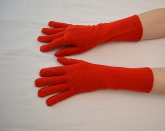 red cashmere gloves