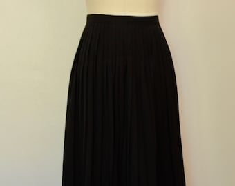 on sale Vintage PLEATED SKIRT made in USA