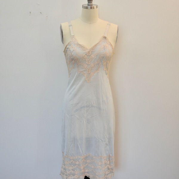 on sale Vintage Women's Babydoll Nightgown Sleeveless LIGHT BLUE with light pink trim