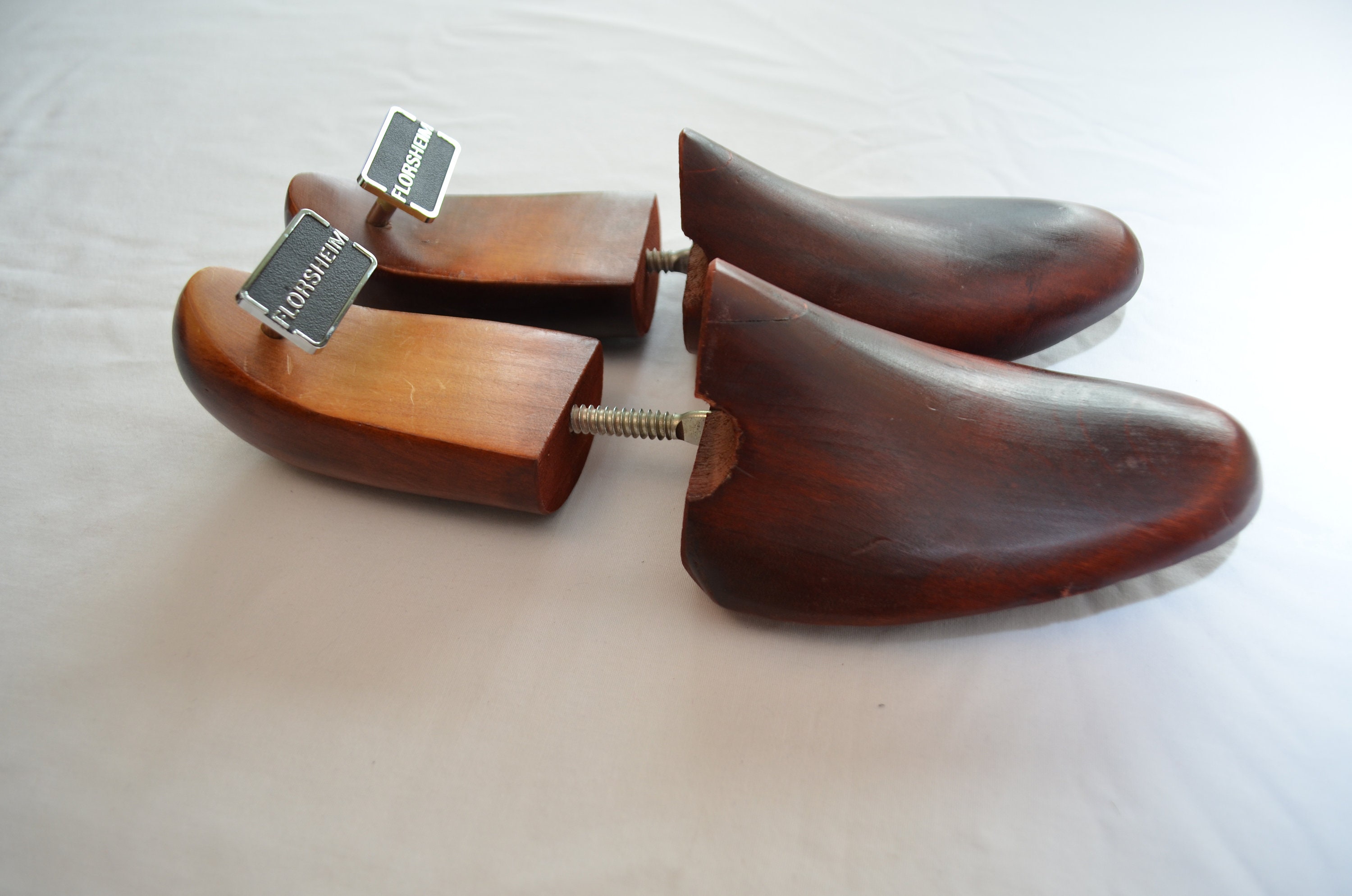 Florsheim shoe shop tree