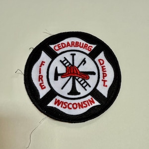 Vintage CEDARBURG WISCONSIN Fire Department iron on or sew on patch