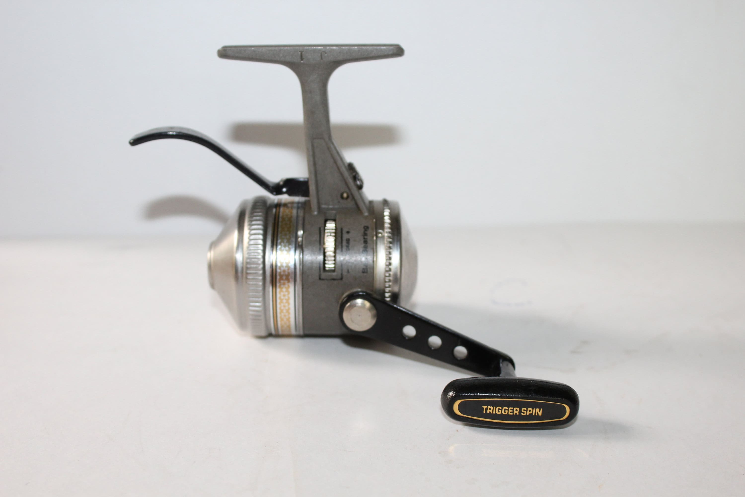 Vintage Zebco UL4 Classic Feathertouch Ultralight Spinning