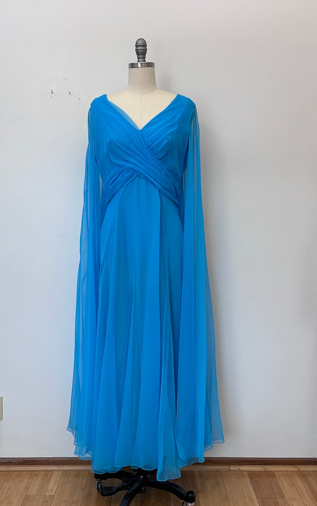 Retro teal pattern stretchy dress. M/L