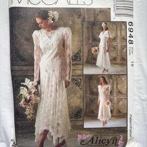 Vintage Sewing Pattern McCall's 6948 Misses' Brides and Bridesmaids Dresses Bridal Gowns Size 18 Copyright 1994