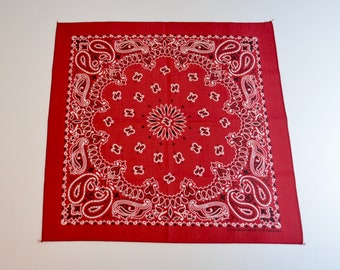 Vintage Dark RED Paisley BANDANA 100% Cotton made in usa rn 15187 hav-a-hank magenta