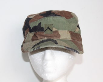 Vintage U.S. ARMY hat cap size 7 1/4 woodland camo dated 2001