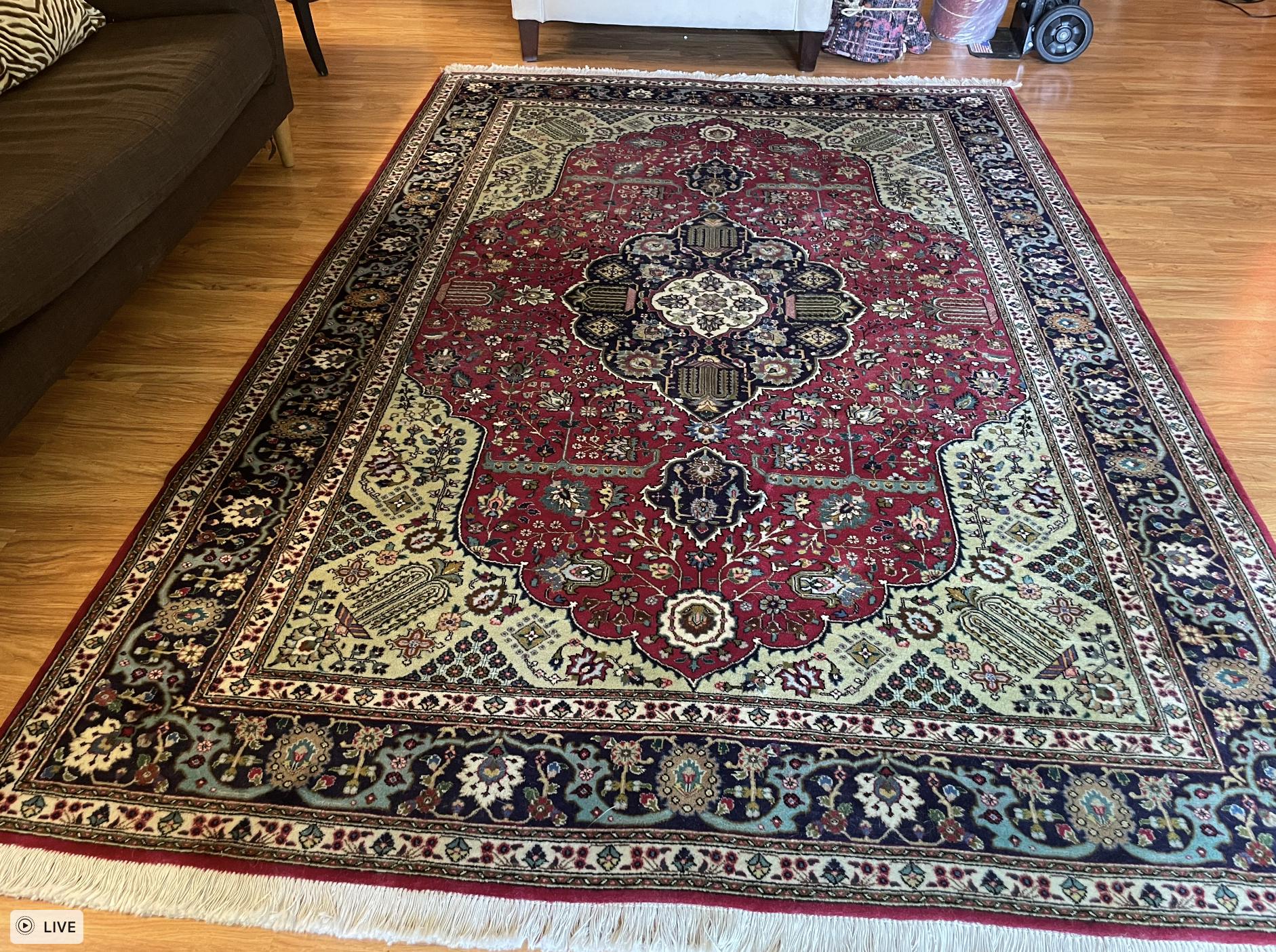 SAFI RUG（サフィラグ） 140 x 200 cm Safi Rug - West Elm Australia