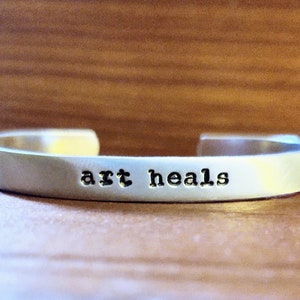 Art Bracelet - Artist Gift - Gifts for Artists - Graduation Gift - Art Student Gift - Art Lover - Artist Bracelet - Mental Health Jewelry