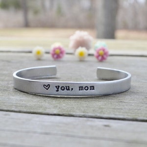 Mother&#39;s Day Bracelet - Love You, Mom Bracelet  - Mother&#39;s Day Gift - Grandmother - For Her - Personalized - Heart - Love - Mother