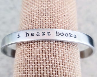 I Heart Books Bracelet - Book Bracelet - Book Jewelry - Book Lover Gift - Gifts for Readers - Stocking Stuffer - Bookworm Gift