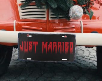 Placa de tocador espeluznante de recién casados, matrícula personalizada de música heavy metal, regalo de heavy metal, accesorios góticos para coche, boda de película de terror
