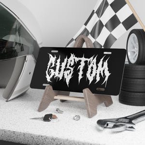 Spersonalizowana tablica rejestracyjna z motywem death metalu, spersonalizowana tablica rejestracyjna z muzyką heavy metalową, prezent z motywem heavy metalu, akcesoria samochodowe w stylu gotyckim, tablica rejestracyjna w stylu czarownicy zdjęcie 4