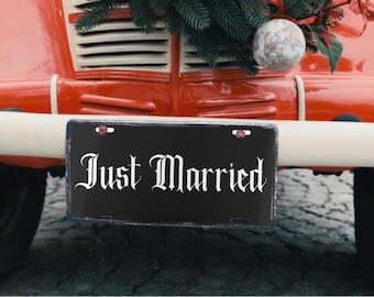 Matrícula gótica de recién casados, matrícula personalizada de heavy metal, regalo de heavy metal, accesorios góticos para coche, matrícula de bruja