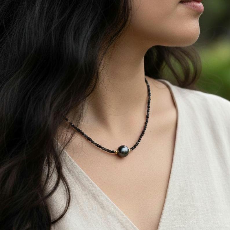 Tahitian Black Pearl Choker Necklace Spinel Gemstone Crystal June…