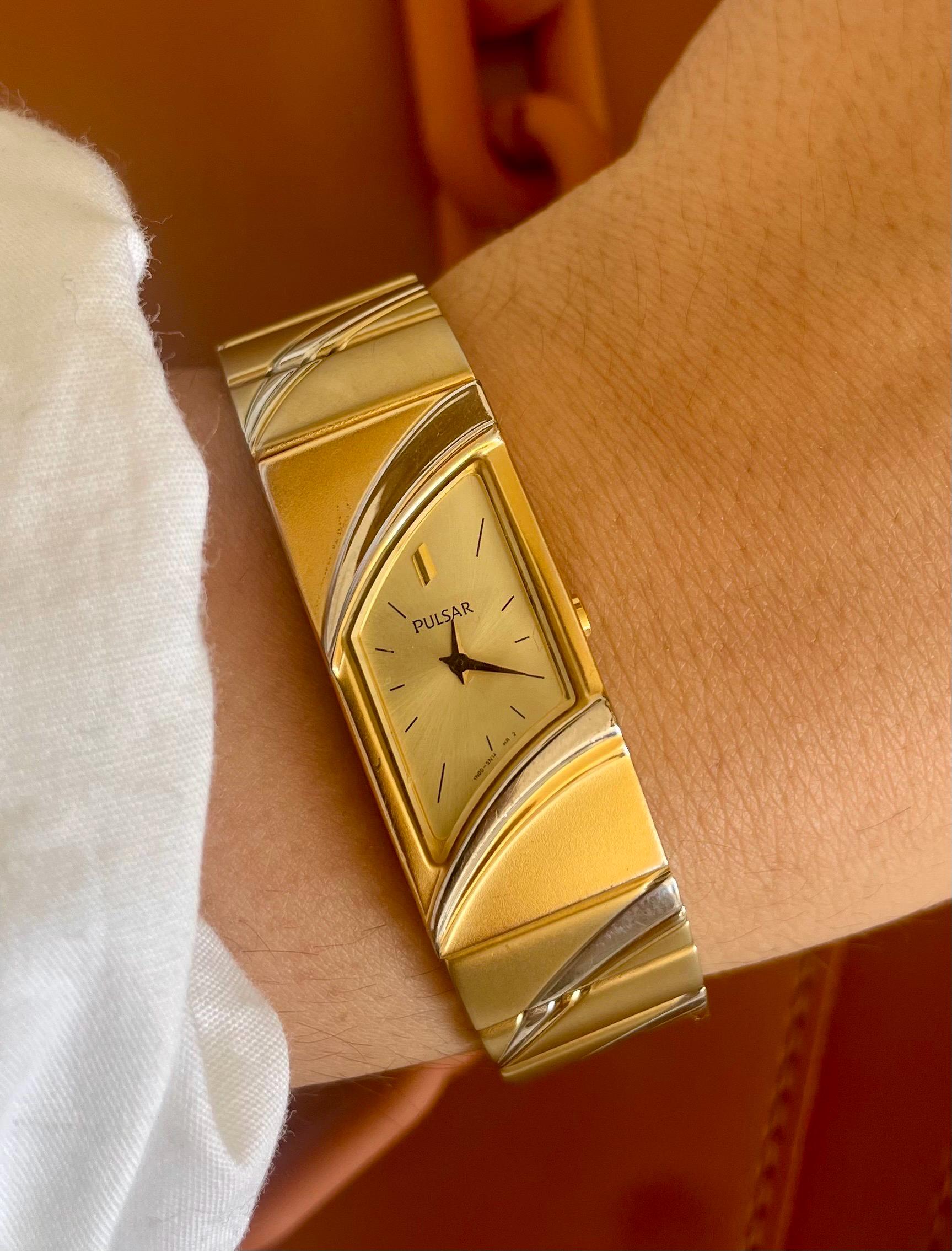 90' ヴィンテージセイコー SEIKO タンク レディース腕時計 ゴールド Vintage seiko tank - Etsy 日本