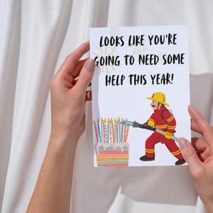 Urkomisch Lustig Feuerwehrmann Geburtstagskarte für Erwachsene - Zu viele Kerzen Knebel Geschenk - Einzigartige Over-the-Hill Humor Grußkarte