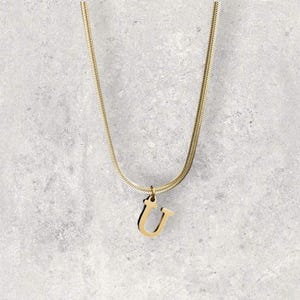 Colar com pingente de letra inicial de aço inoxidável banhado a ouro U-Z Alphabet para mulheres - Colar de clavícula com corrente de cobra Jóias de colarinho