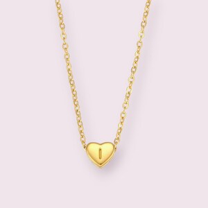Minimalistische kleine Love Initial Halskette - 18K Vergoldeter Mini Herz Buchstabe Anhänger