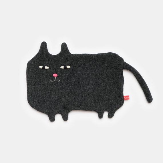 Cat shaped water bottle hotsell
