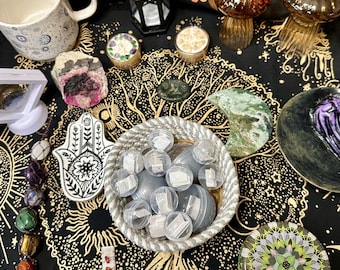 Bubbling Cauldron Mystery Bundle * 12 Cauldron Capsule Picks + 3 Premiums ~ Witchy, Boho, Dark Academia, Crystals, Tarot, Altar Items, Decor