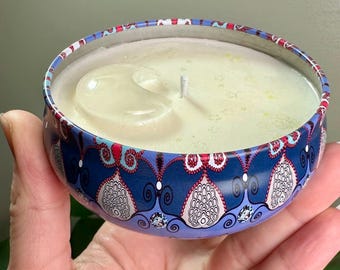 Interstellar Vanilla scented 4oz candle in mandala tin. Clear Quartz crystal moon. 20 hours burn time.