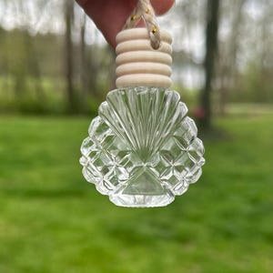 Seashell Car Diffuser: XL Glass Air Freshener with Summer Scents