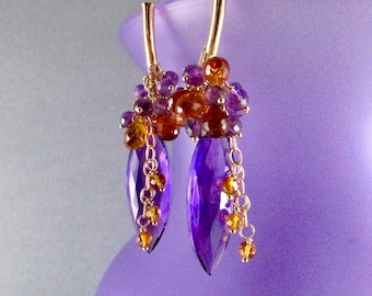 Boucles d'oreilles en améthyste et citrine, serties de pierres précieuses et enveloppées de fil plaqué or