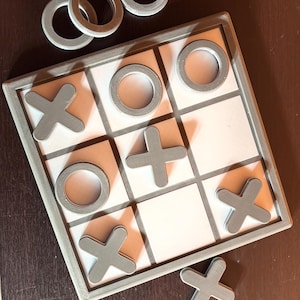 Tic-Tac-Toe Board Game
