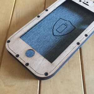 Mahogany iPhone Case - Removable - For iPhone 7, iPhone 6S & iPhone 6 - Lumberjack Style - Brand New!!