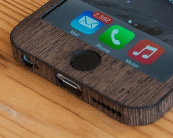 Etui na iPhone'a 8 w kolorze Wenge / etui z prawdziwego drewna na iPhone'a - klasyczny styl - wycinane laserowo, aby pasowało do iPhone'a 8, iPhone'a 7, iPhone'a 6S / 6 i innych - możliwość personalizacji!