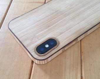 Bamboe iPhone XS Case - Wikkel je telefoon in echt hout! Aangepaste gravure beschikbaar. Bamboe, Walnoot, Teak voor iPhone XS, iPhone XS Max, iPhone