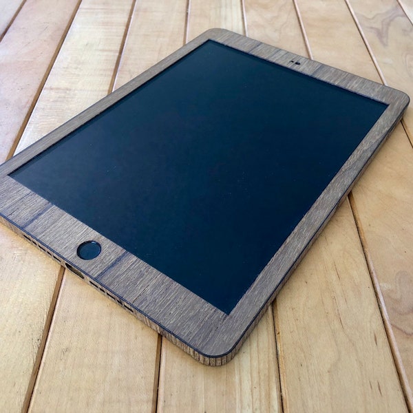 Housse iPad en teck / Housse iPad, en bois véritable! Disponible pour iPad 6e génération 9.7 « iPad et versions antérieures. Personnalisation disponible, en bambou, noyer +